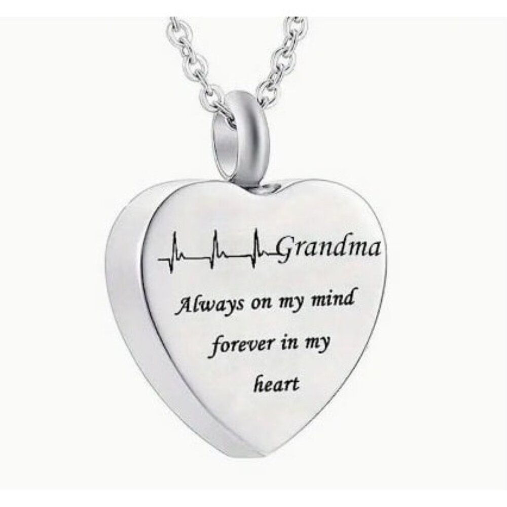 Grandma / Grandmother Memory Heart Cremation Urn Pendant Necklace For Ashes